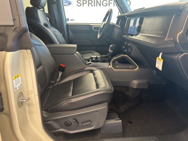 New 2025 Ford Bronco Badlands image 40