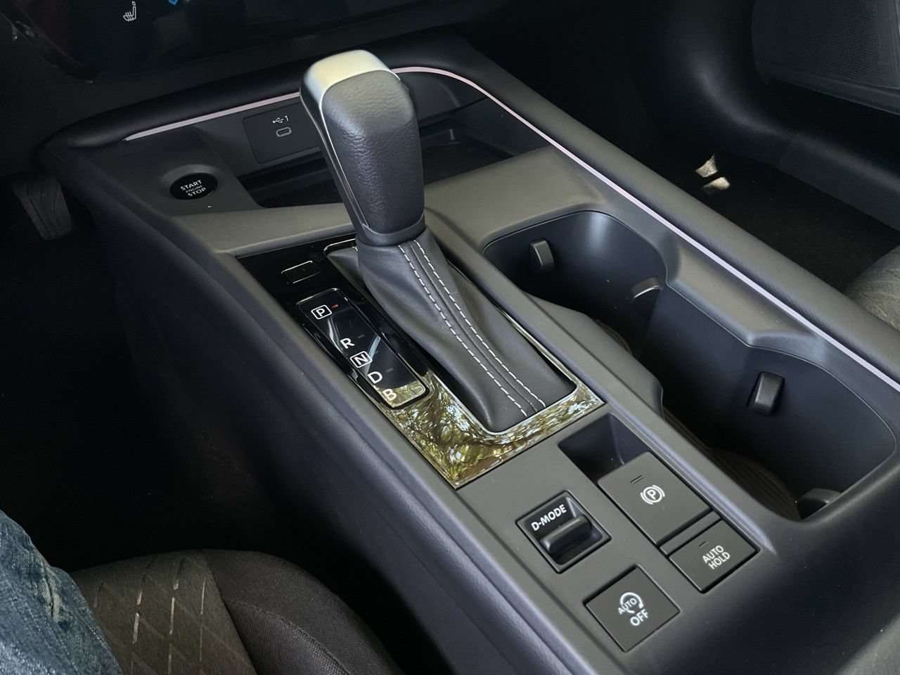 New 2026 Nissan Sentra SV w/ SV Convenience Package FWD image 20