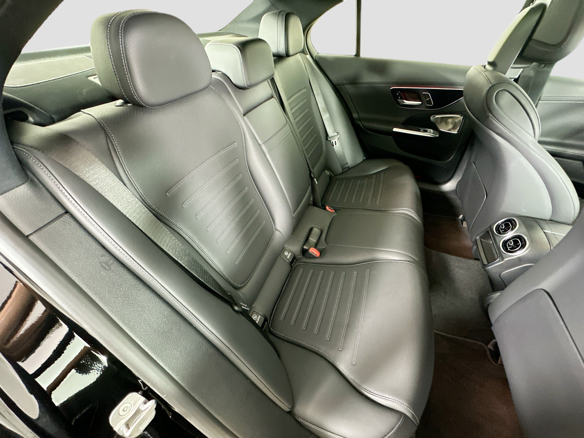 Certified 2024 Mercedes-Benz C 300 4MATIC Sedan image 34