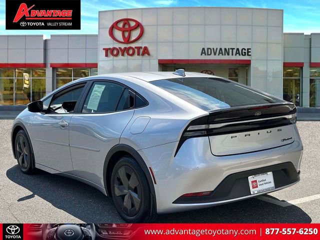 Used 2024 Toyota Prius Prime FWD image 5