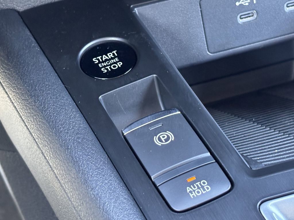 New 2026 Nissan Kicks S image 18