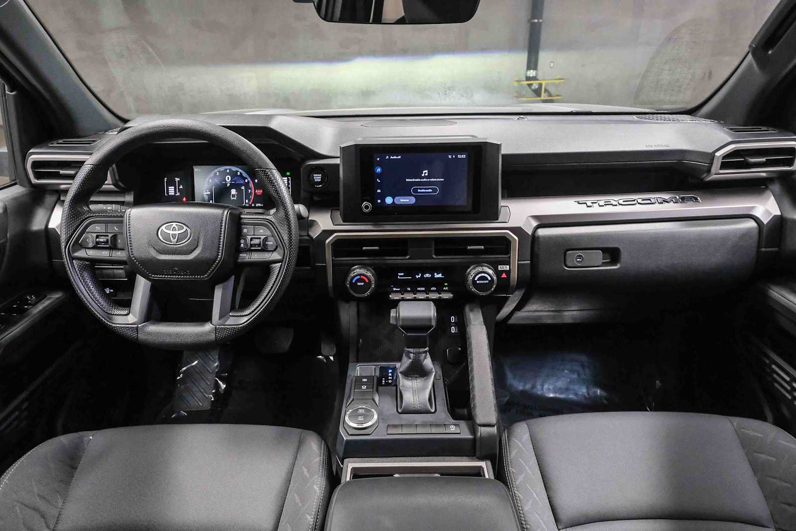 Used 2025 Toyota Tacoma SR5 RWD image 16