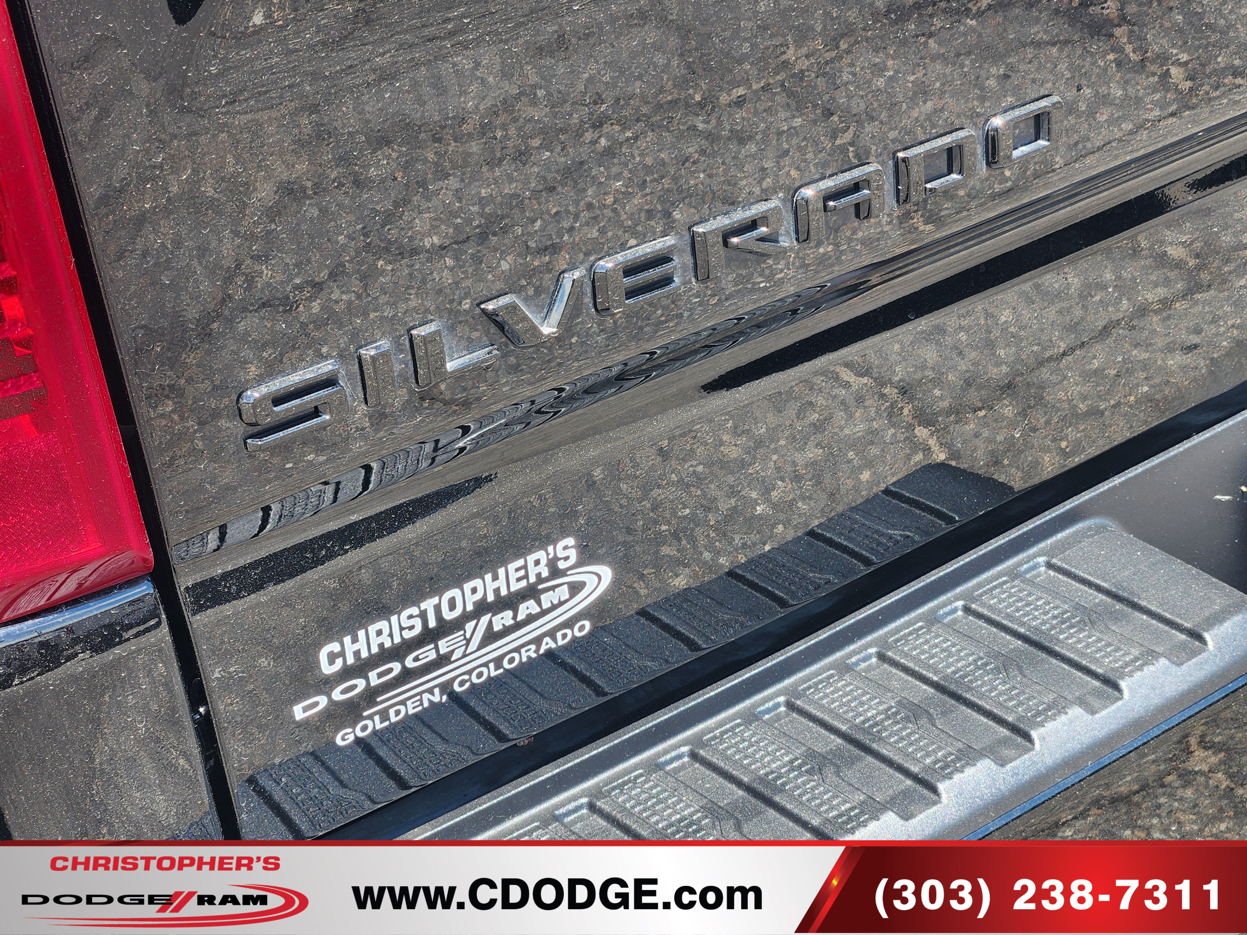 Used 2026 Chevrolet Silverado 1500 Custom w/ LPO, Dark Essentials Package AWD/4WD image 19