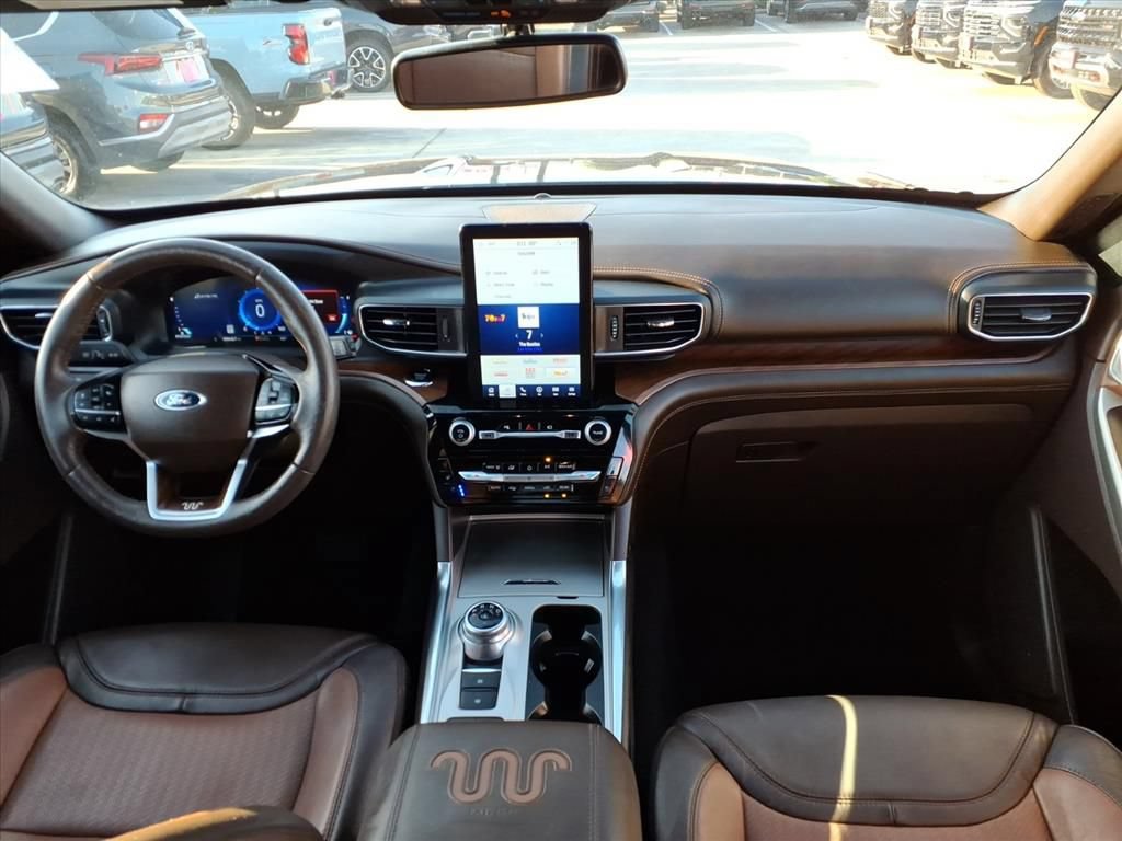 Used 2023 Ford Explorer King Ranch w/ Technology Package RWD image 14