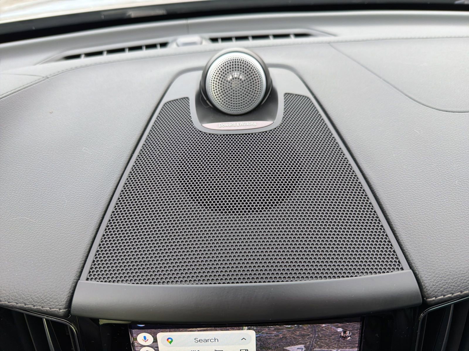 Used 2023 Volvo XC60 B5 Ultimate image 41