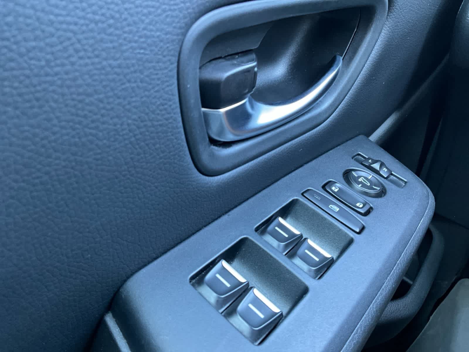 Used 2023 Honda Pilot Sport image 19