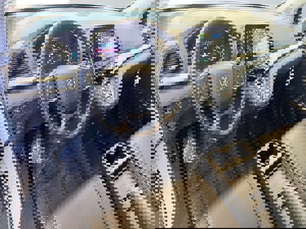 Used 2024 Honda Odyssey EX-L image 13