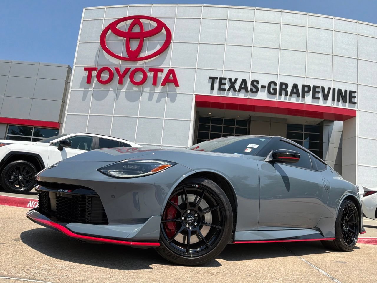 Used 2024 Nissan Z NISMO w/ Floor Mat Package RWD image 2