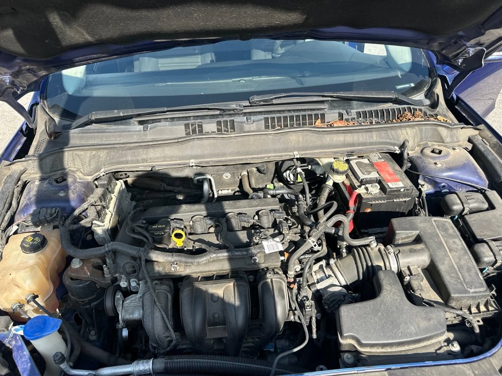 Used 2015 Ford Fusion SE FWD image 9