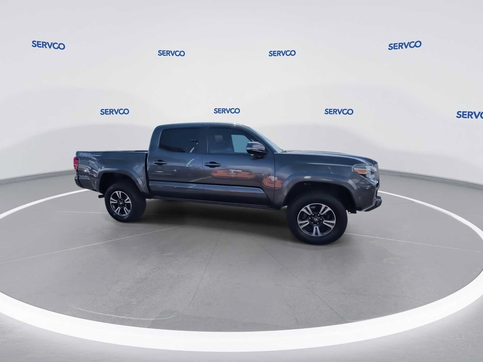 Used 2018 Toyota Tacoma TRD Sport RWD image 9