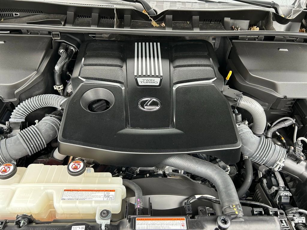 Used 2023 Lexus LX 600 F Sport w/ Accessory Package (Z1) image 11