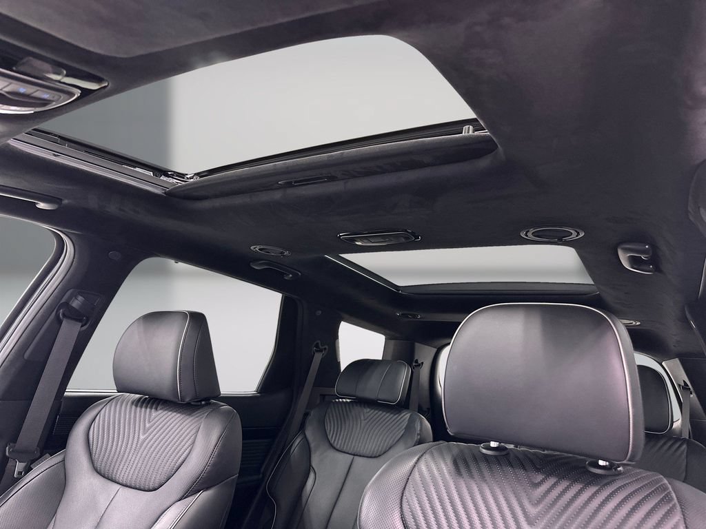 Certified 2025 Hyundai Palisade Calligraphy FWD image 18