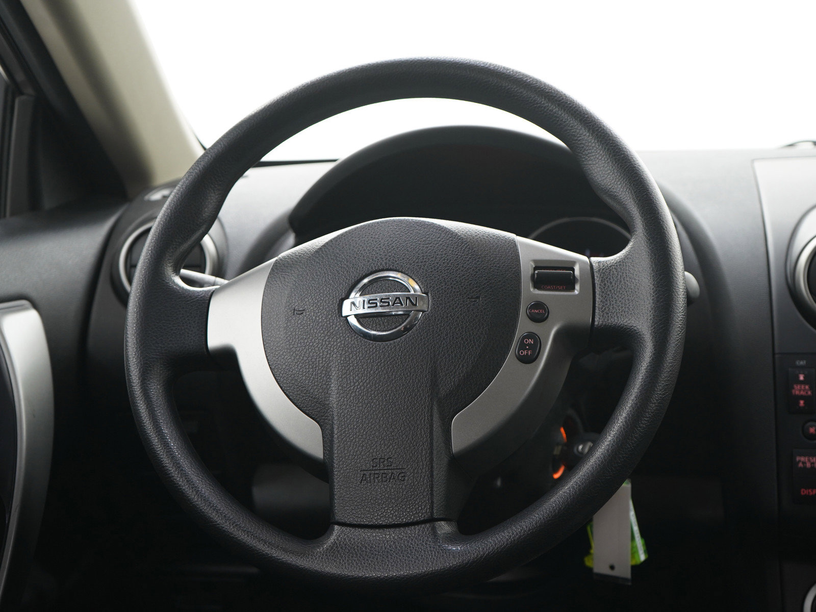 Used 2010 Nissan Rogue S AWD/4WD image 16