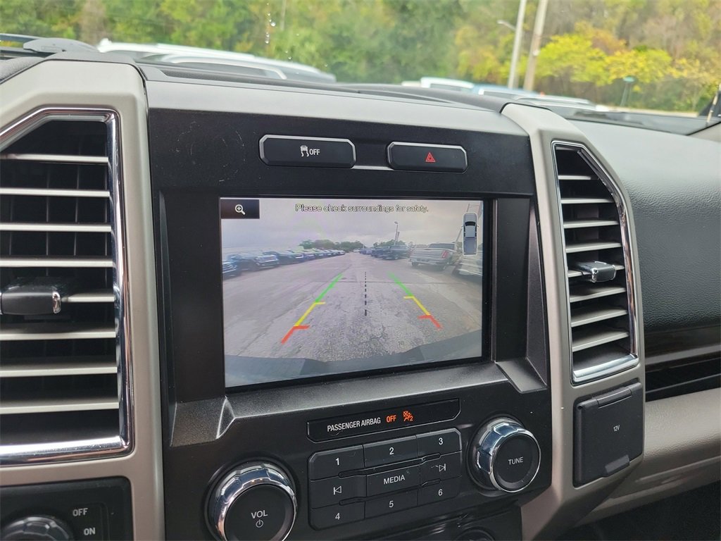 Used 2015 Ford F150 Lariat w/ Trailer Tow Package image 33