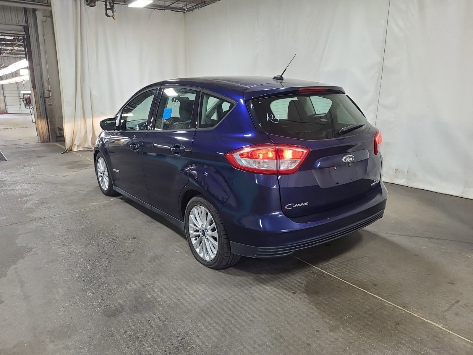 Used 2017 Ford C-MAX SE video 2