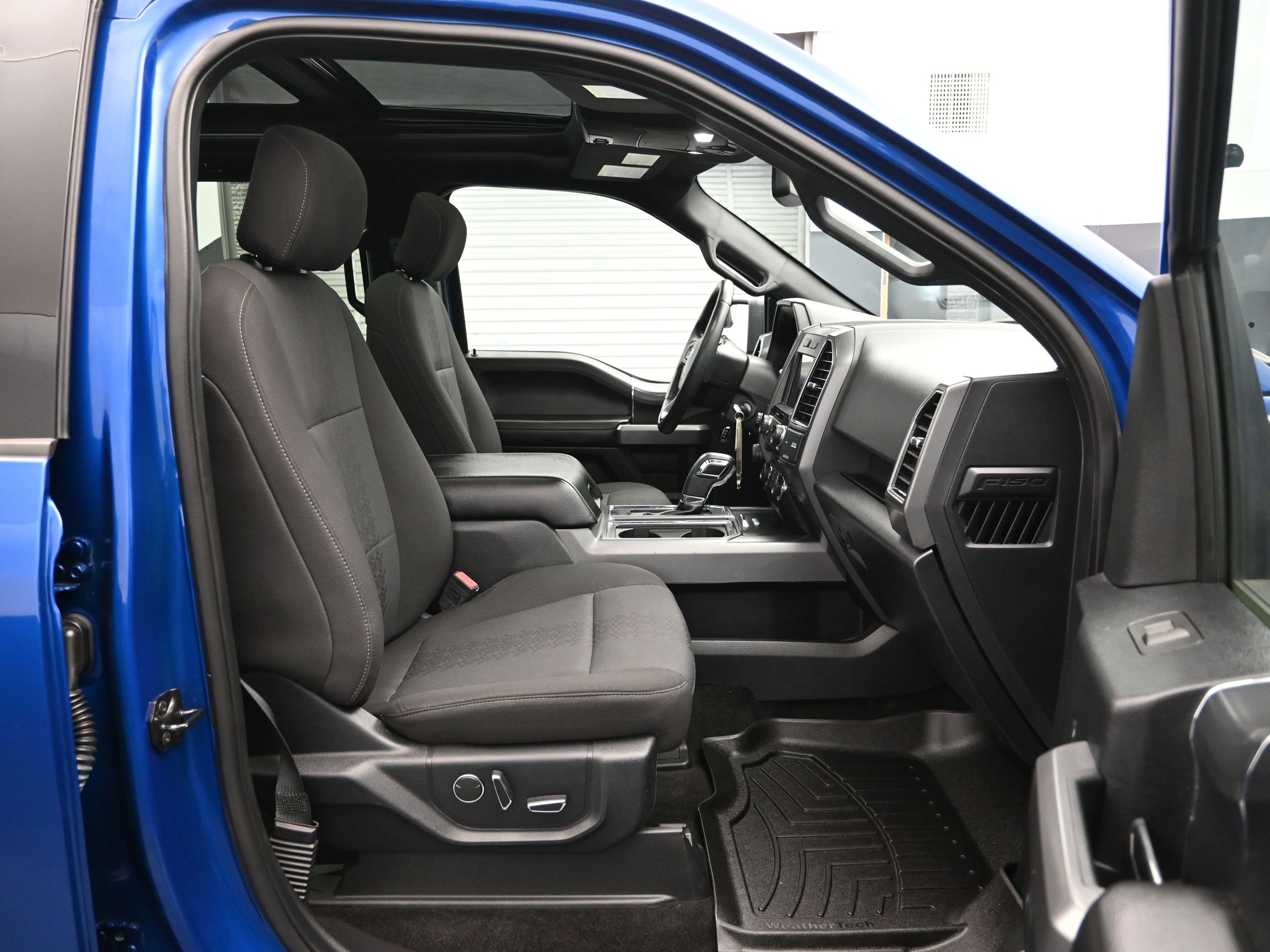 Used 2018 Ford F150 XLT w/ Equipment Group 302A Luxury image 13