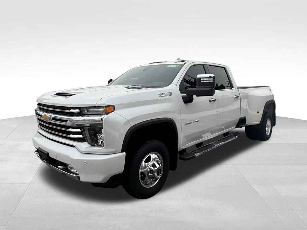 Used 2023 Chevrolet Silverado 3500 High Country image 8