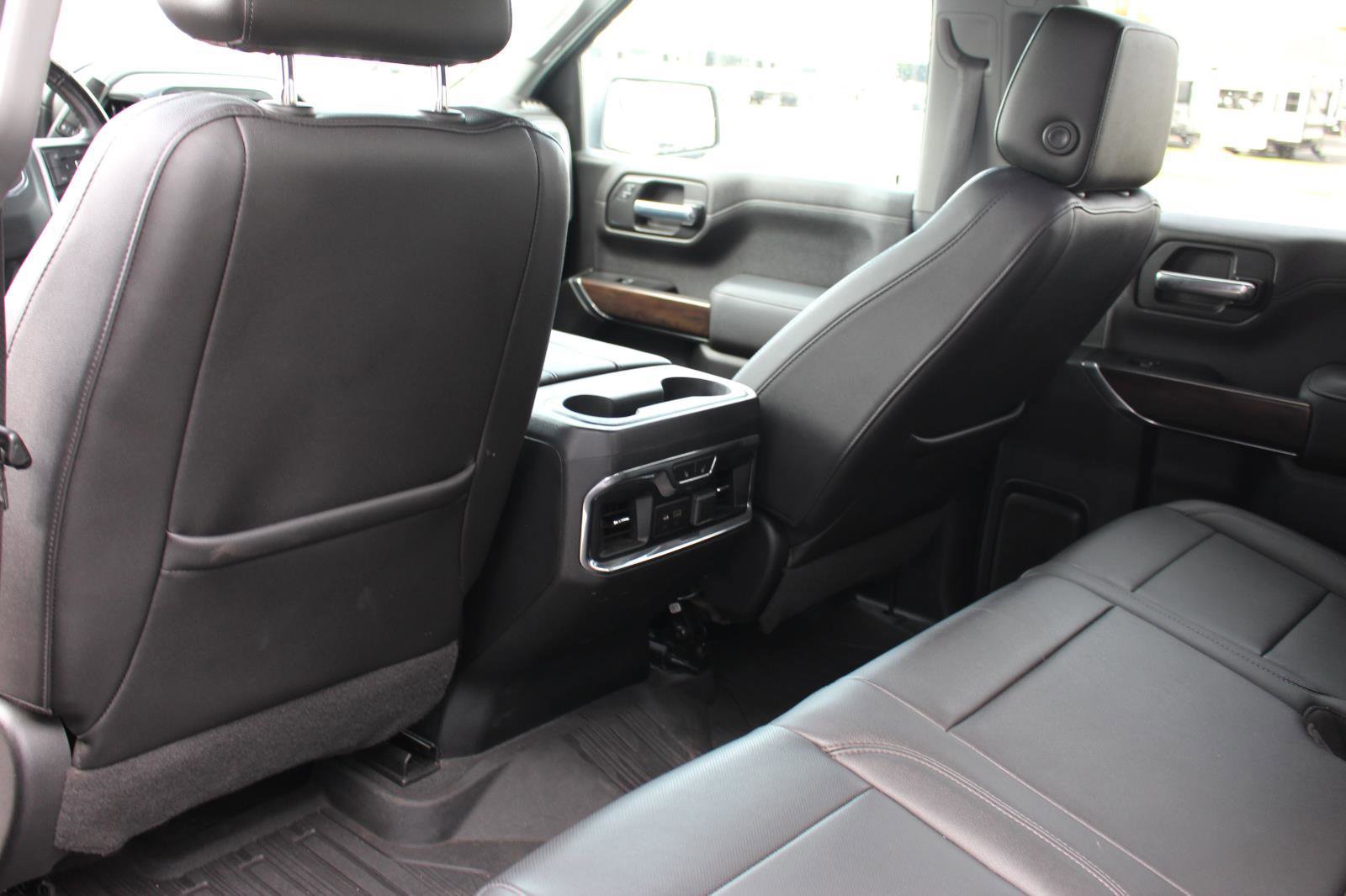 Used 2019 GMC Sierra 1500 SLT w/ SLT Premium Plus Package image 33