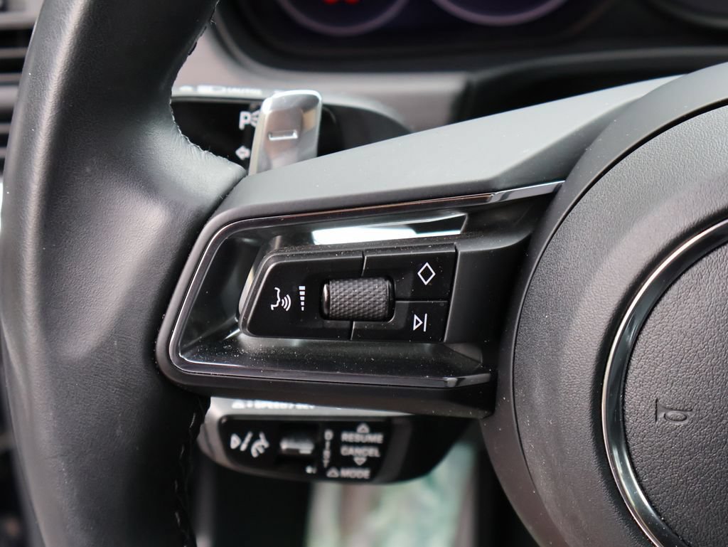 Certified 2023 Porsche Panamera 4 Platinum Edition AWD/4WD image 29