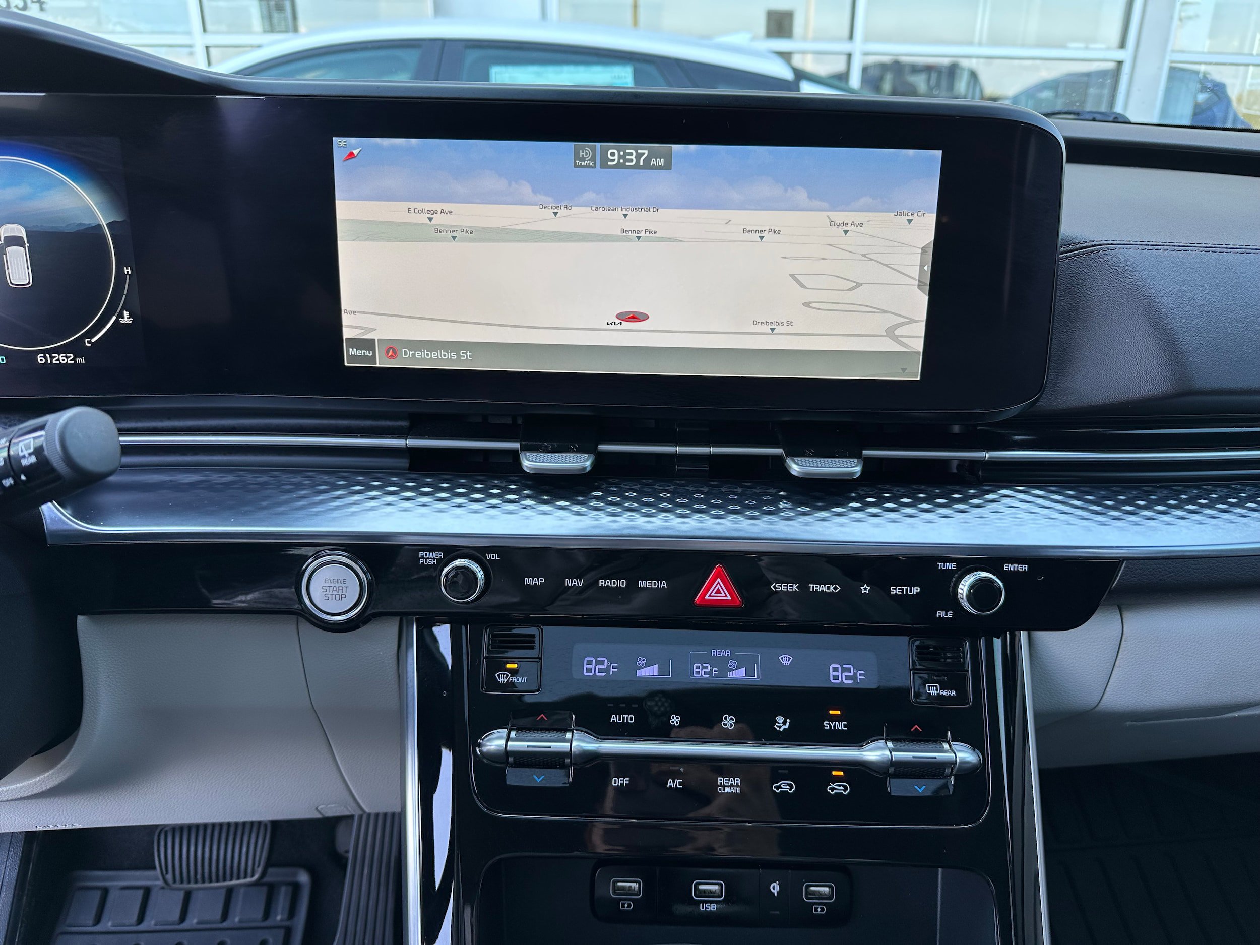Used 2022 Kia Carnival SX Prestige FWD image 36