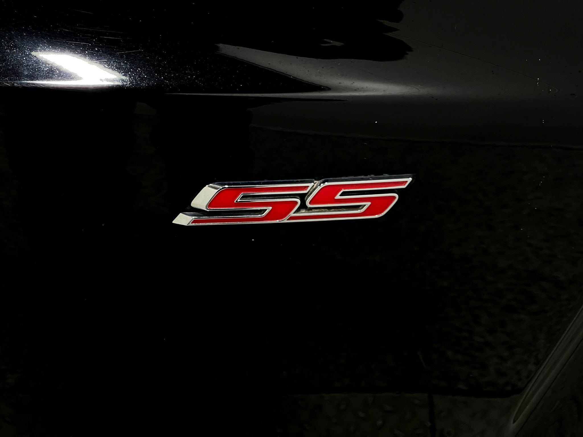 Used 2018 Chevrolet Camaro SS RWD image 36