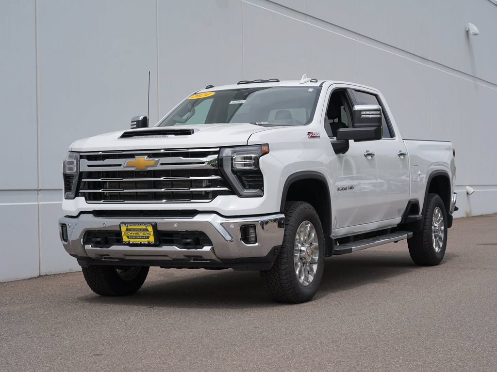 Used 2024 Chevrolet Silverado 3500 LTZ w/ LTZ Plus Package AWD/4WD image 7