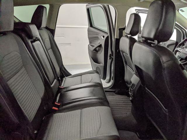 Certified 2018 Ford Escape SE w/ SE Sport Appearance Package image 21