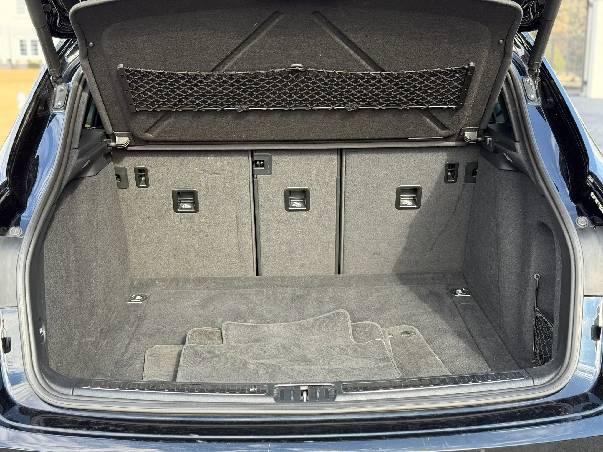 Used 2017 Porsche Macan AWD/4WD image 14