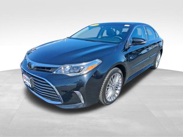 Used 2018 Toyota Avalon Limited w/ Carpet Mat Package FWD image 4