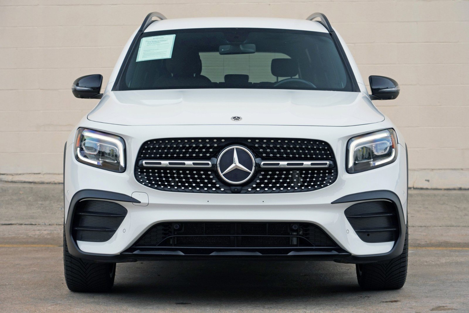 Used 2021 Mercedes-Benz GLB 250 w/ AMG Line image 6