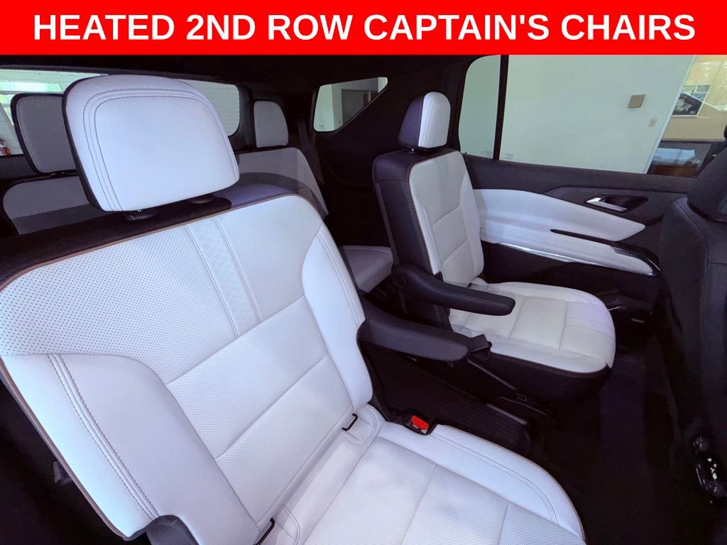 Used 2025 Chevrolet Traverse High Country image 13