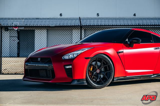 Used 2020 Nissan GT-R Premium w/ Premium Interior Package image 43