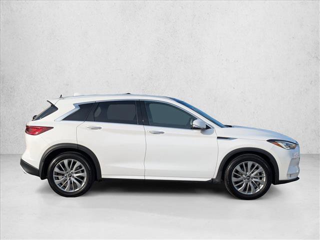 Certified 2025 INFINITI QX50 Luxe image 4