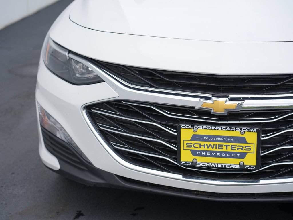 Used 2023 Chevrolet Malibu LT w/ Driver Confidence Package FWD image 9