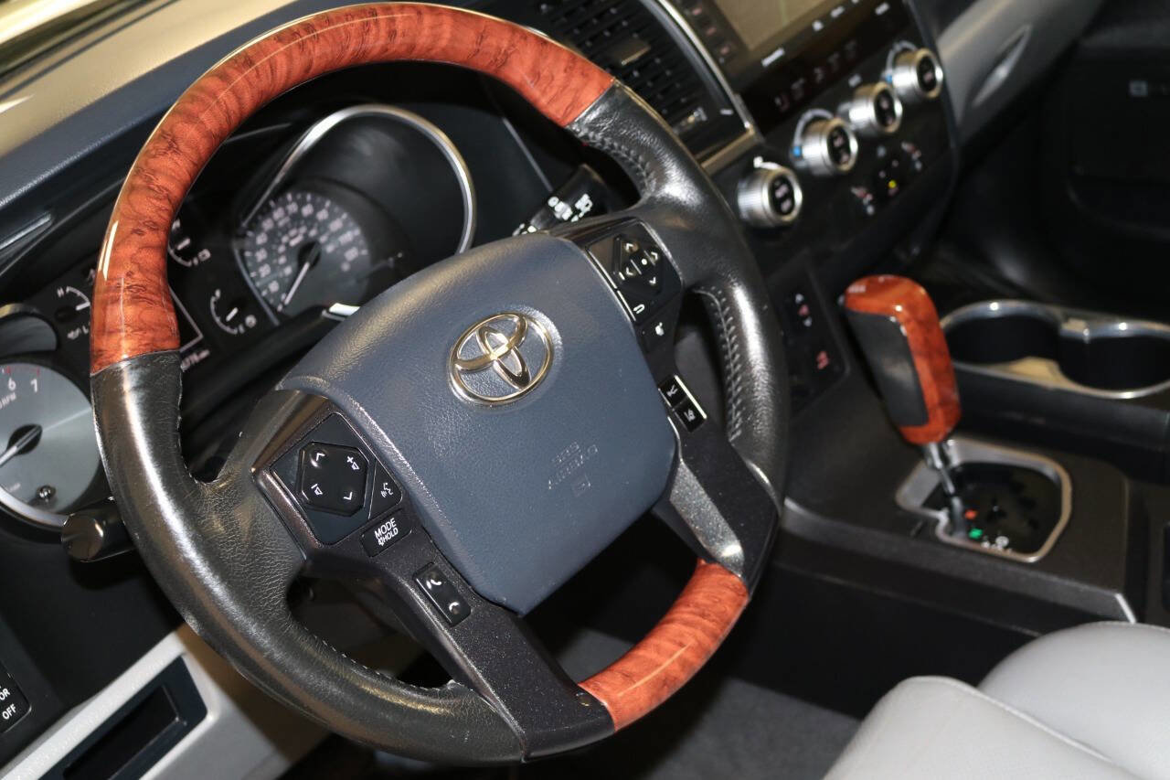 Used 2020 Toyota Sequoia Platinum image 85
