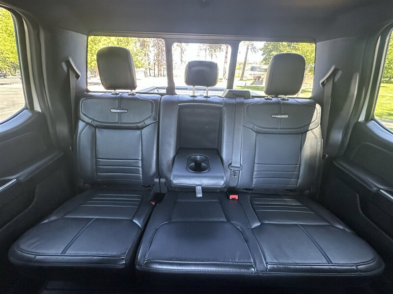 Used 2026 Ford F350 Platinum w/ Tremor Off-Road Package AWD/4WD image 29