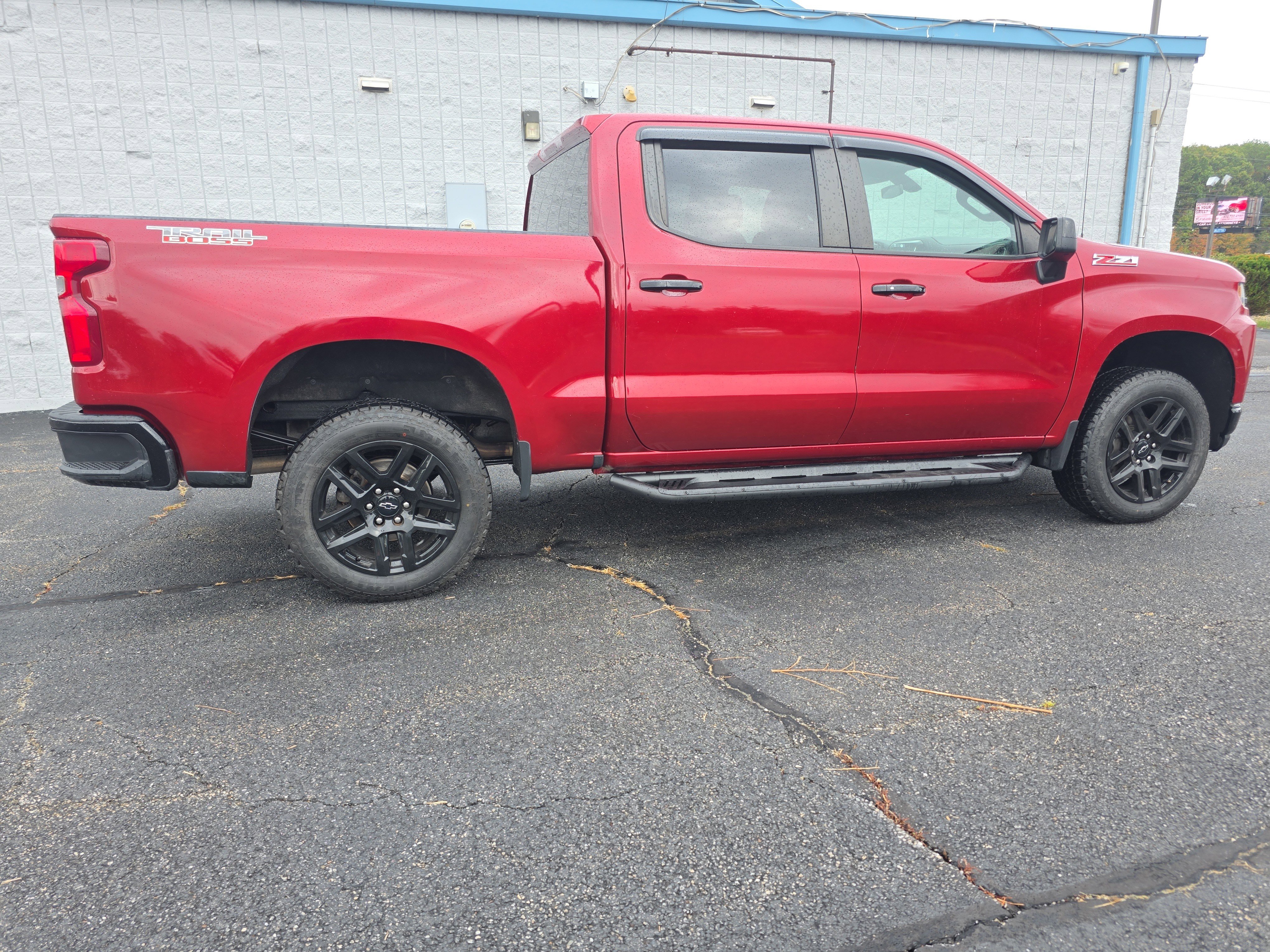 Used 2021 Chevrolet Silverado 1500 LT Trail Boss video 4