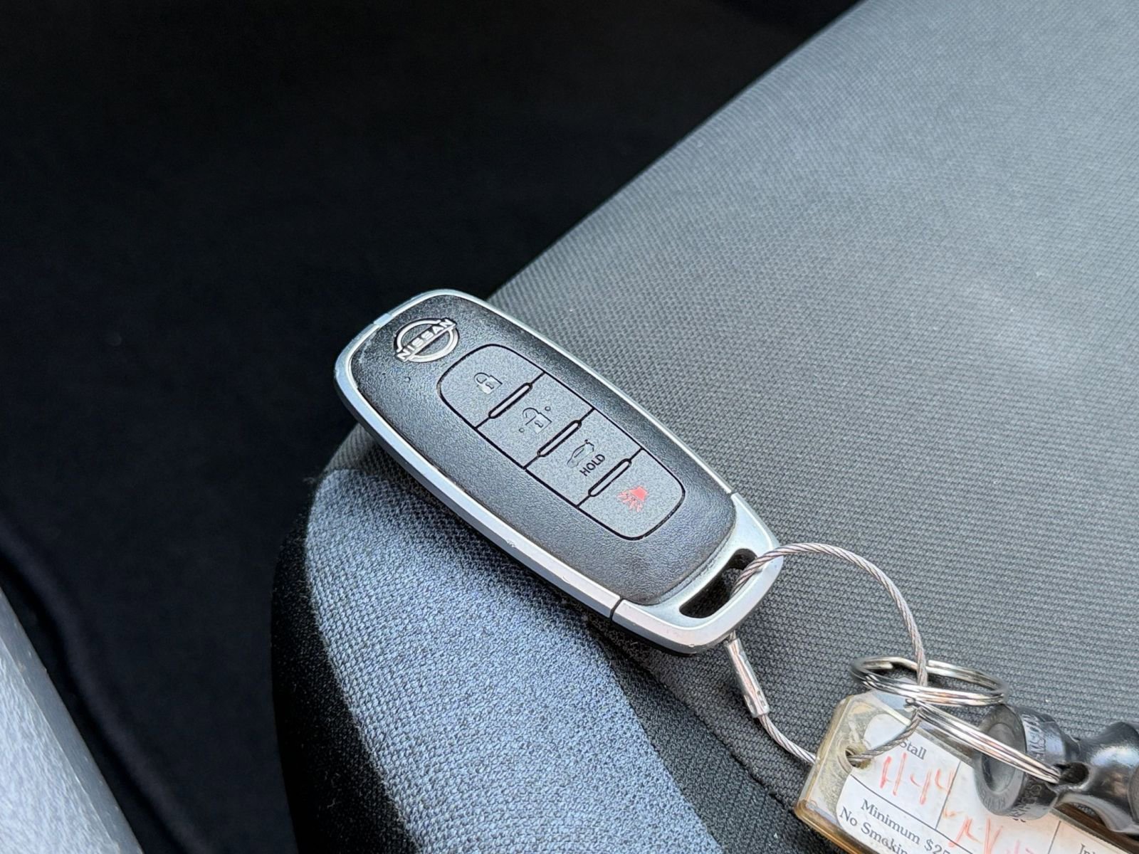 Used 2025 Nissan Versa SV FWD image 21