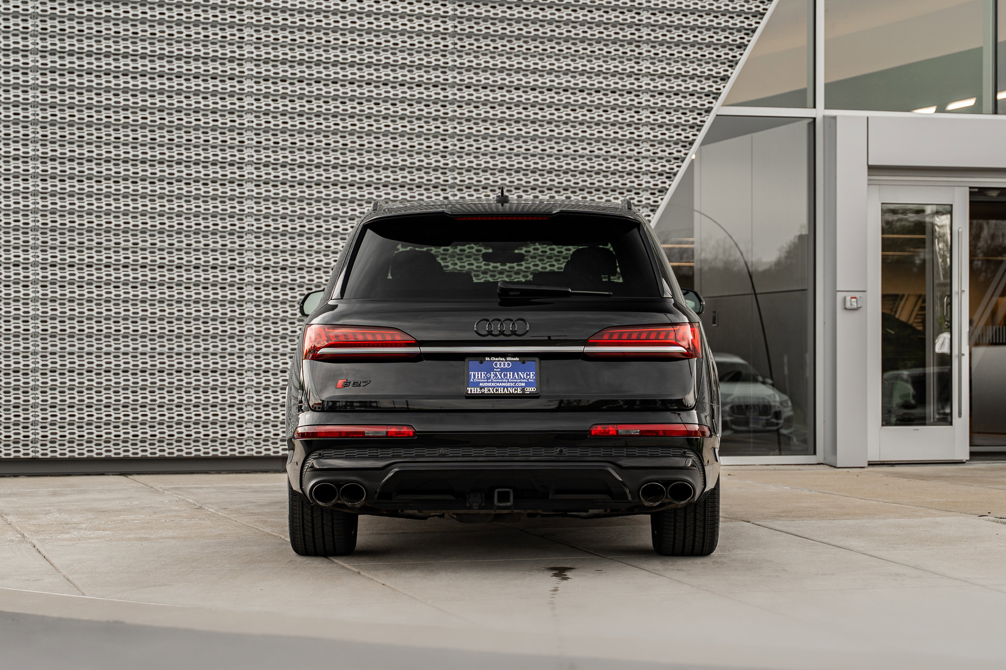 Used 2021 Audi SQ7 Prestige AWD/4WD image 34