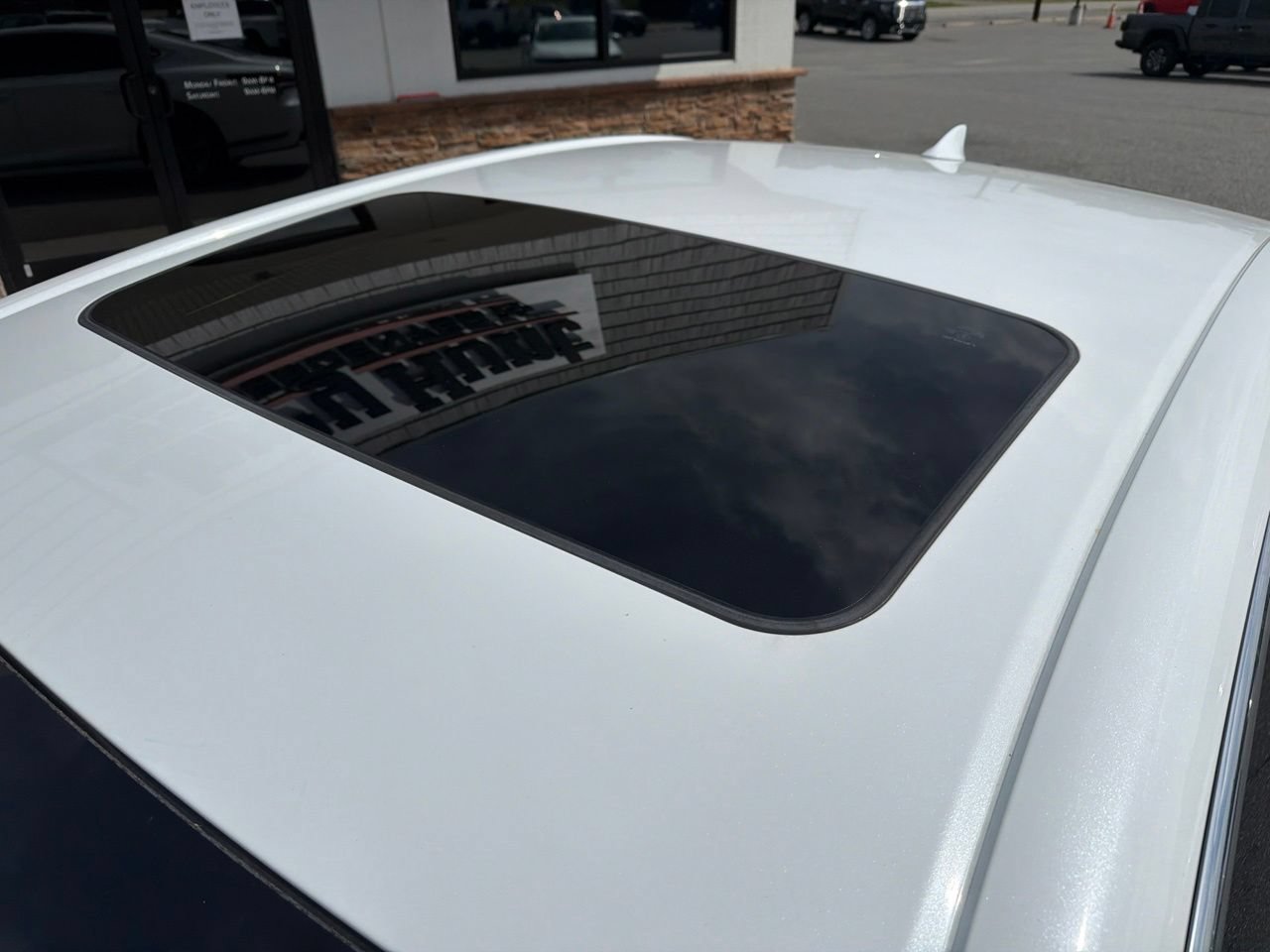 Used 2018 Lexus LS 500 F Sport w/ Accessory Package (Z2) RWD image 12
