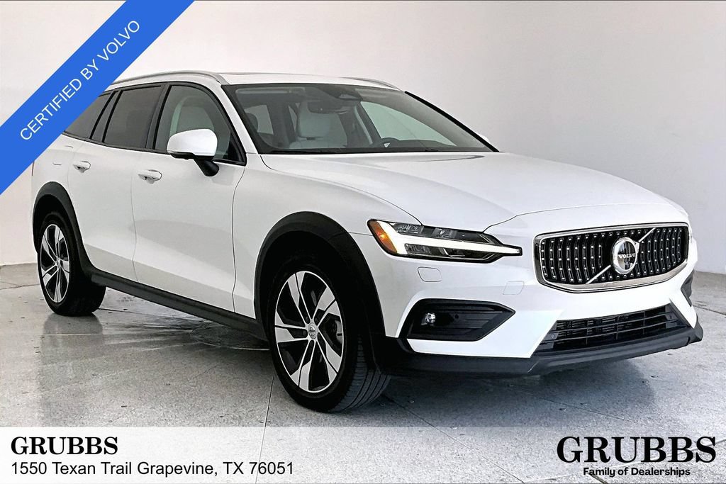 Used 2023 Volvo V60 B5 Cross Country Plus w/ Climate Package