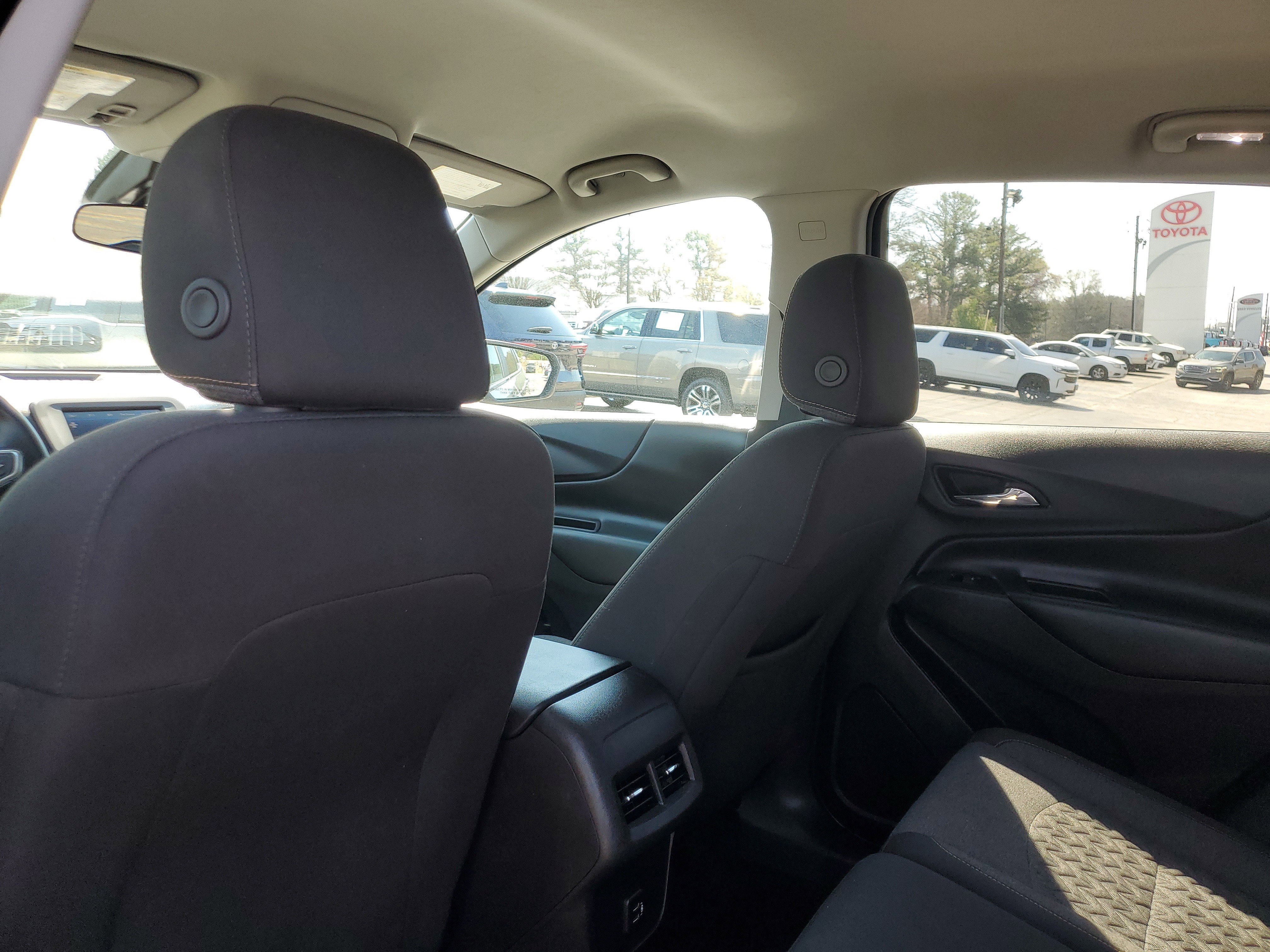 Used 2024 Chevrolet Equinox LT image 11