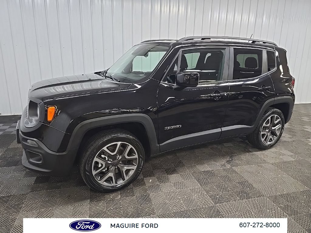 Used 2016 Jeep Renegade Latitude w/ Cold Weather Group AWD/4WD image 7