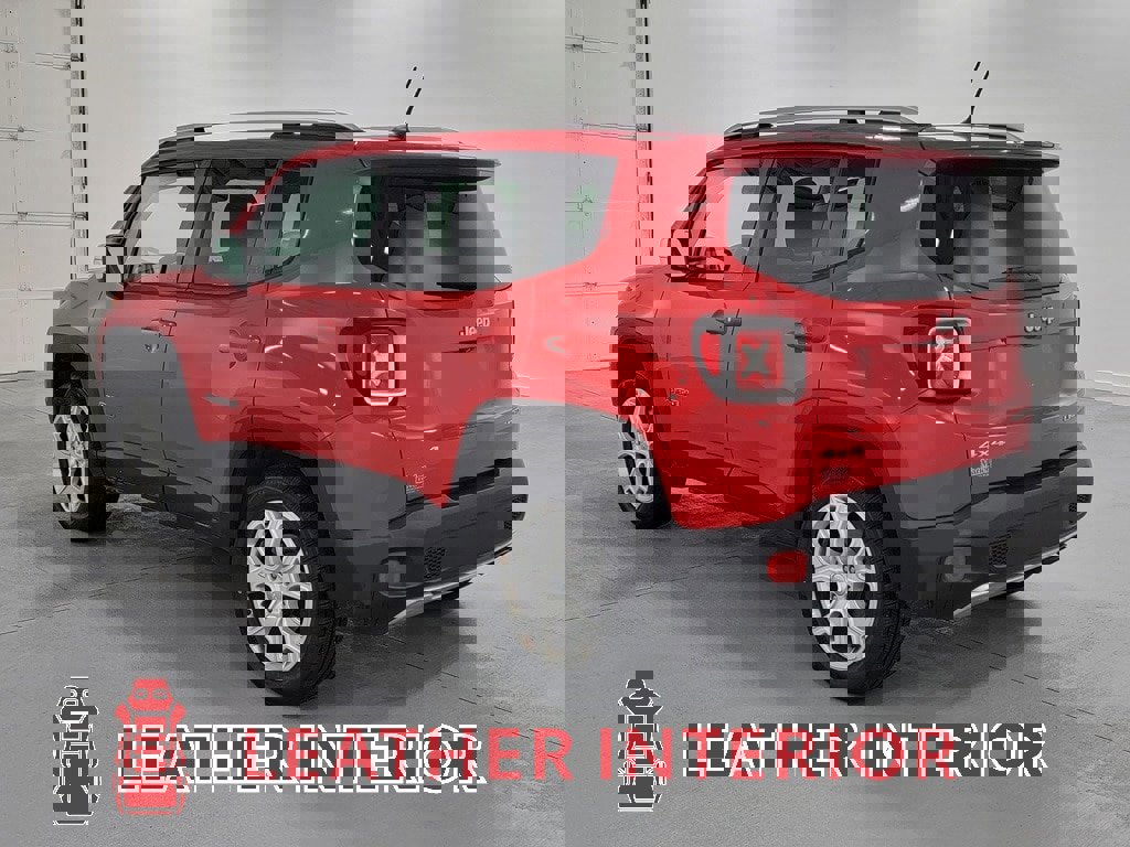 Used 2016 Jeep Renegade Limited image 6