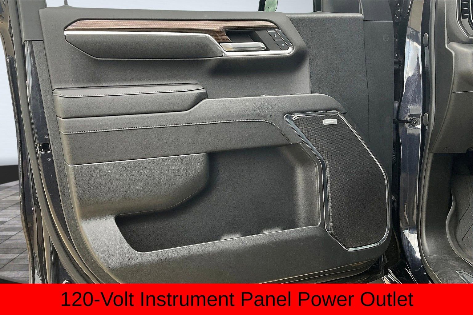 Used 2023 Chevrolet Silverado 1500 RST w/ Convenience Package II image 32