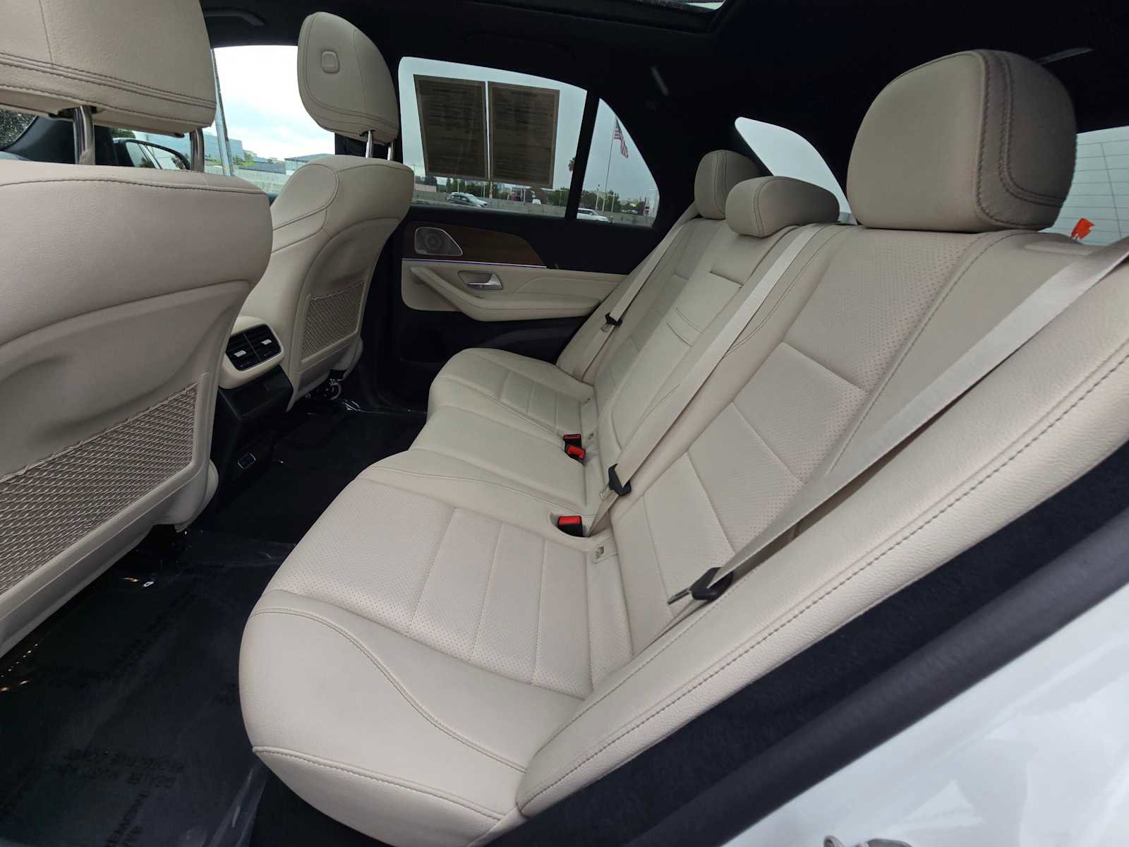 Used 2025 Mercedes-Benz GLE 450e 4MATIC image 22