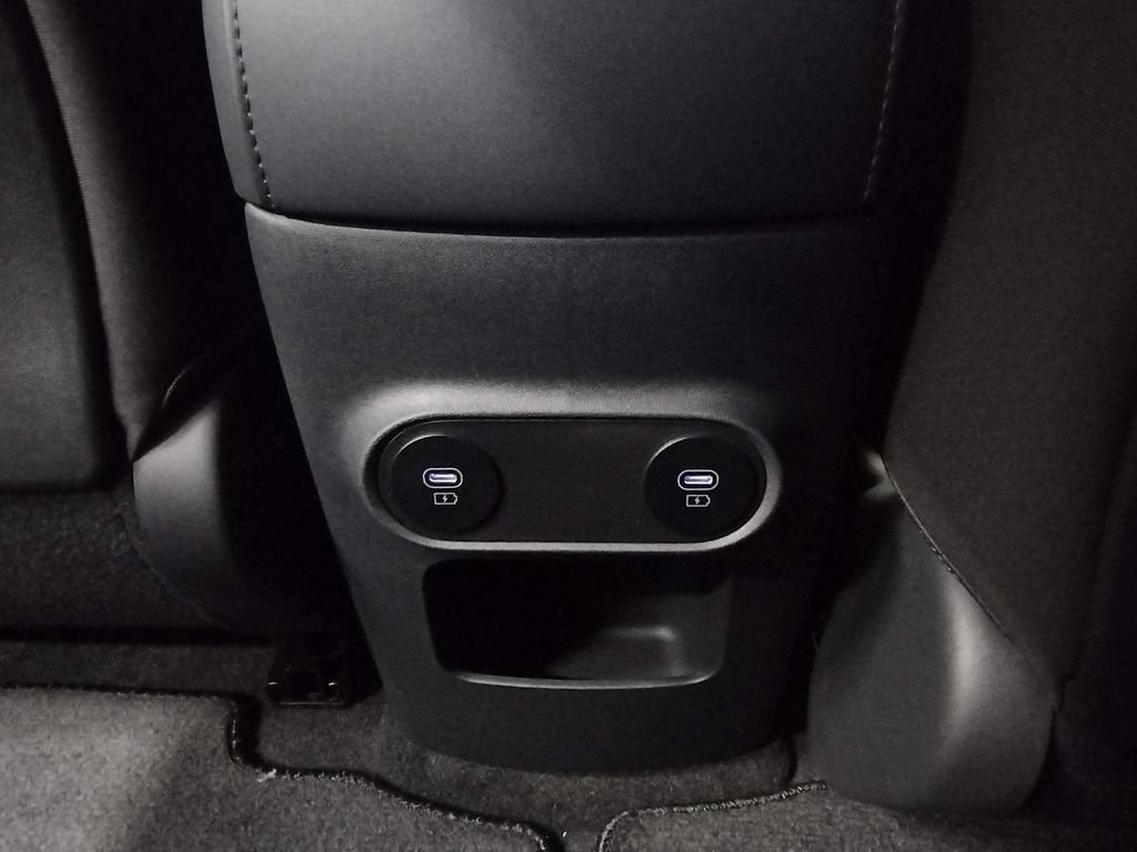 Certified 2026 Hyundai Ioniq 5 SE AWD/4WD image 32