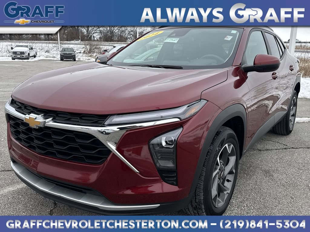 Used 2024 Chevrolet Trax LT image 1