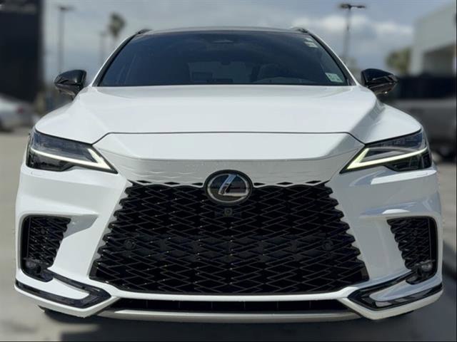Used 2024 Lexus RX 500h F Sport w/ Convenience Package image 2