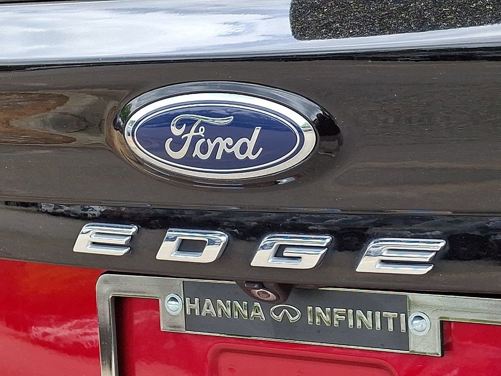 Used 2021 Ford Edge ST-Line FWD image 32